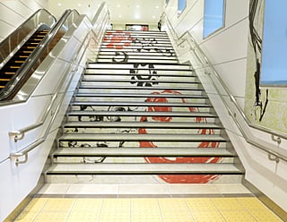 ＪＲ千葉駅　モノレール接続階段